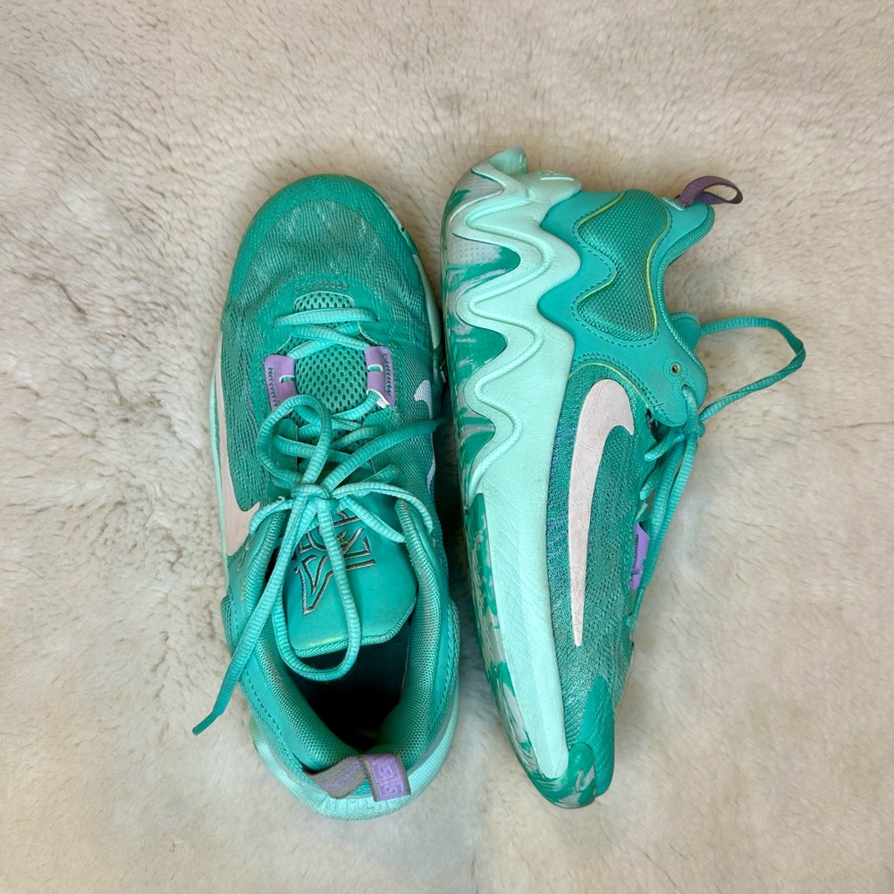 Nike Giannis Immortality 2 Mint & Lavender Basketball Shoes 5.5